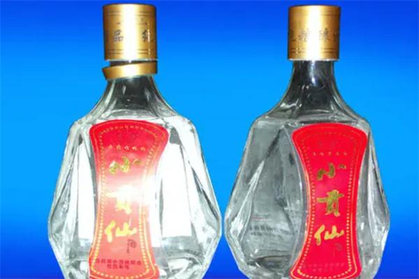 小貢仙酒 品味時(shí)光的瓊漿玉液