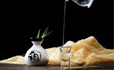 冬至飲酒 暖身寄情，蘊(yùn)藏古老時(shí)節(jié)的醇厚寓意